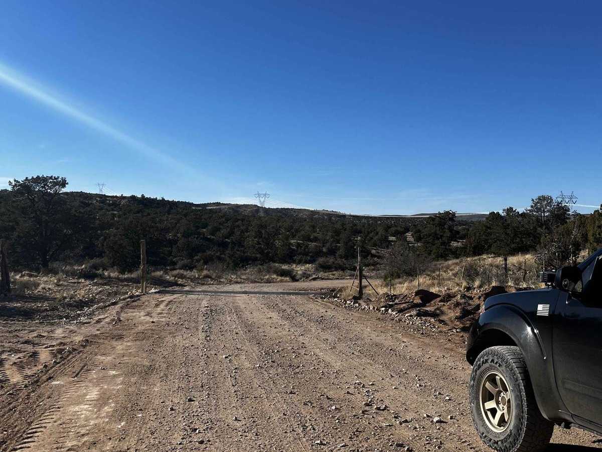 Hualapai RTE 6 photo 5