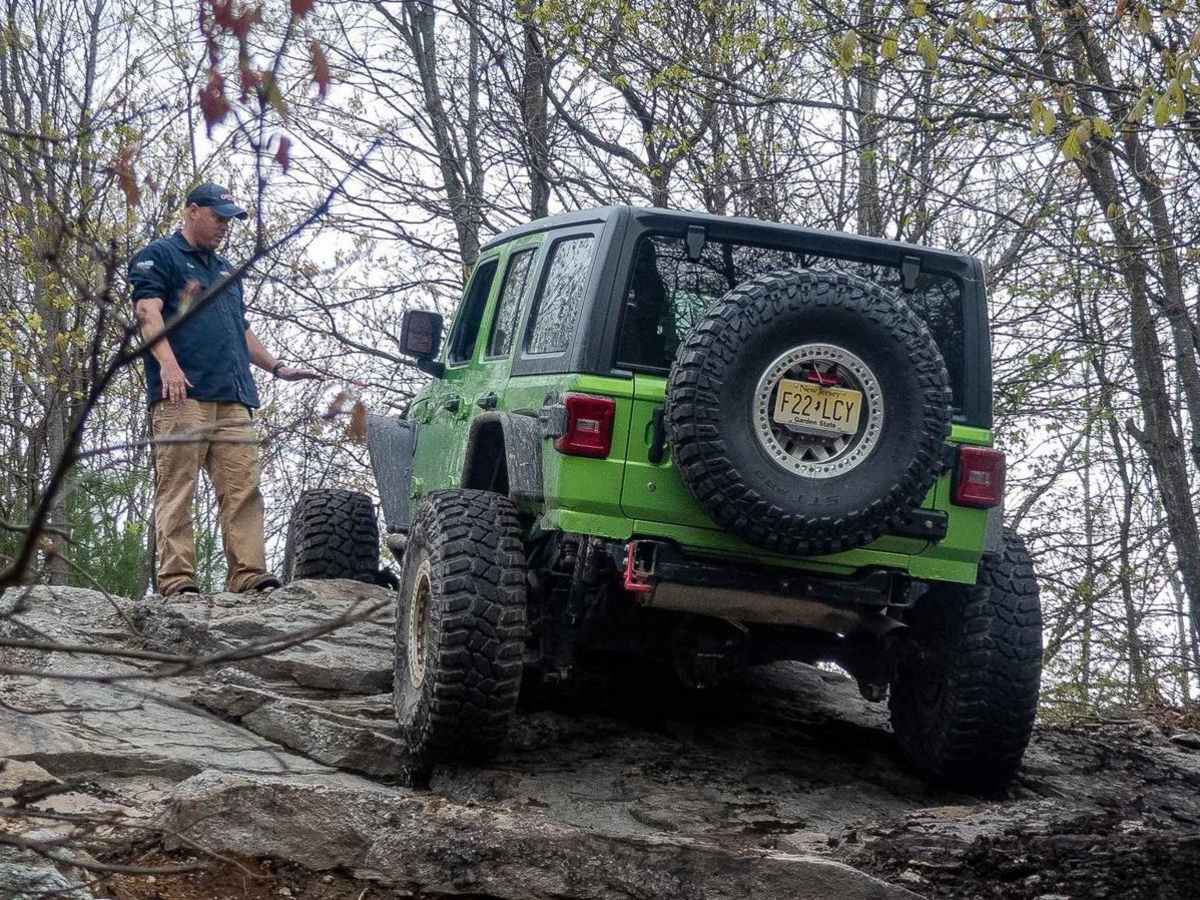 F Red trail photo