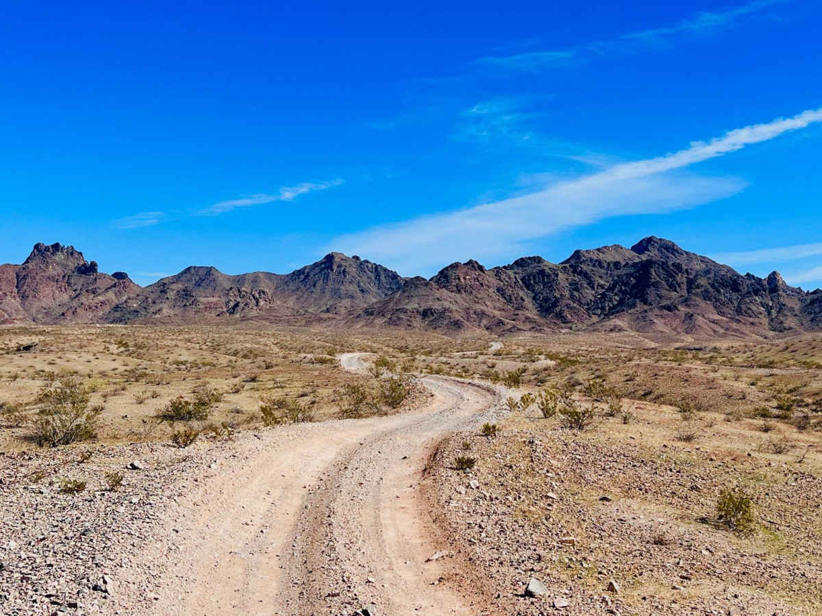 Camp Mojave to Linda Mine trail photo
