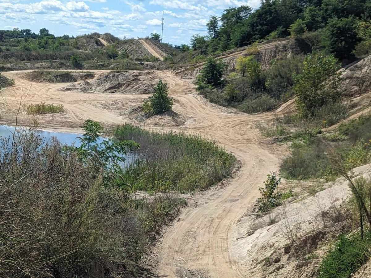 Waters Edge Loop trail photo