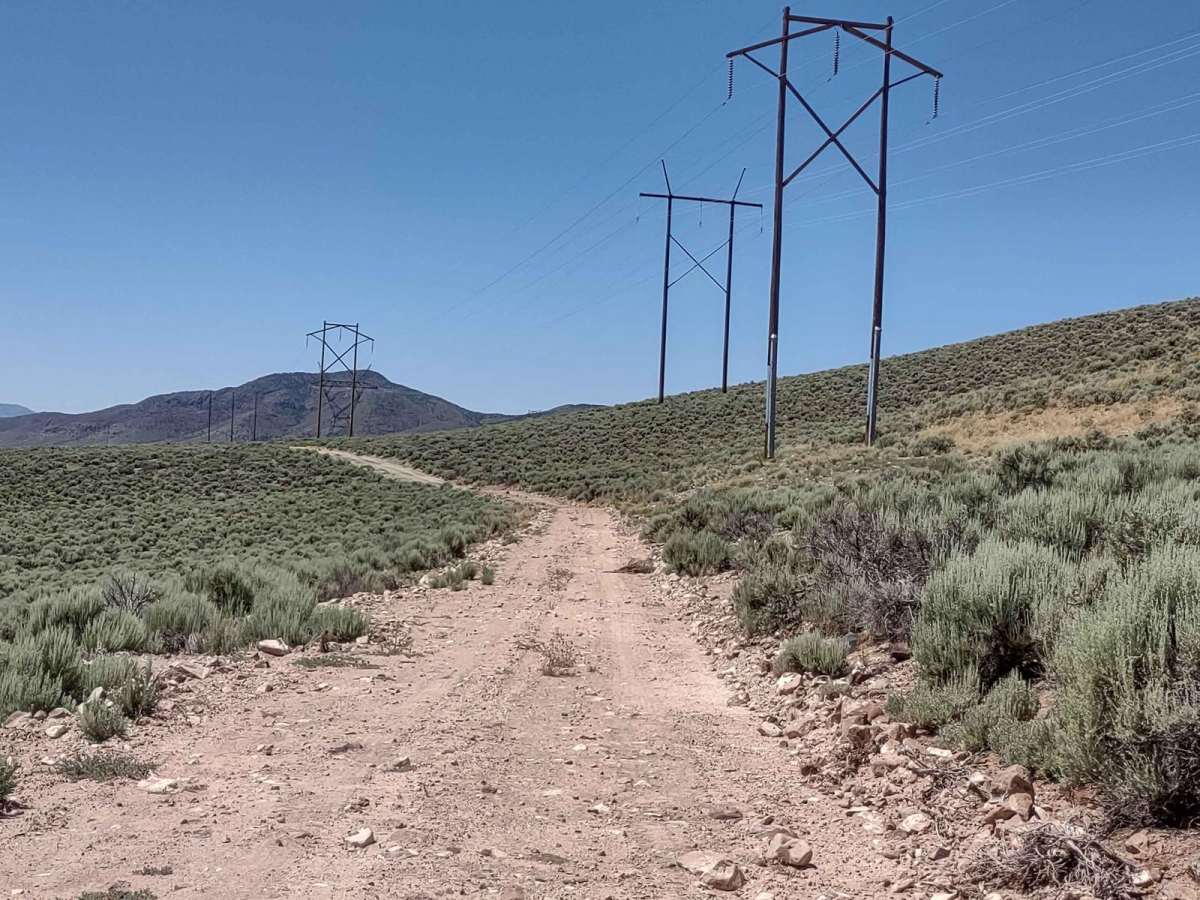 Powerline Trail photo 5