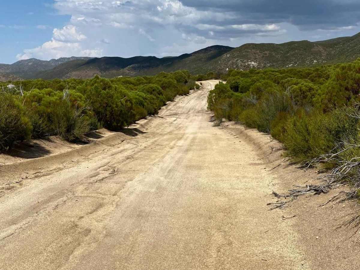 Laguna Hanson to El Compadre photo 3