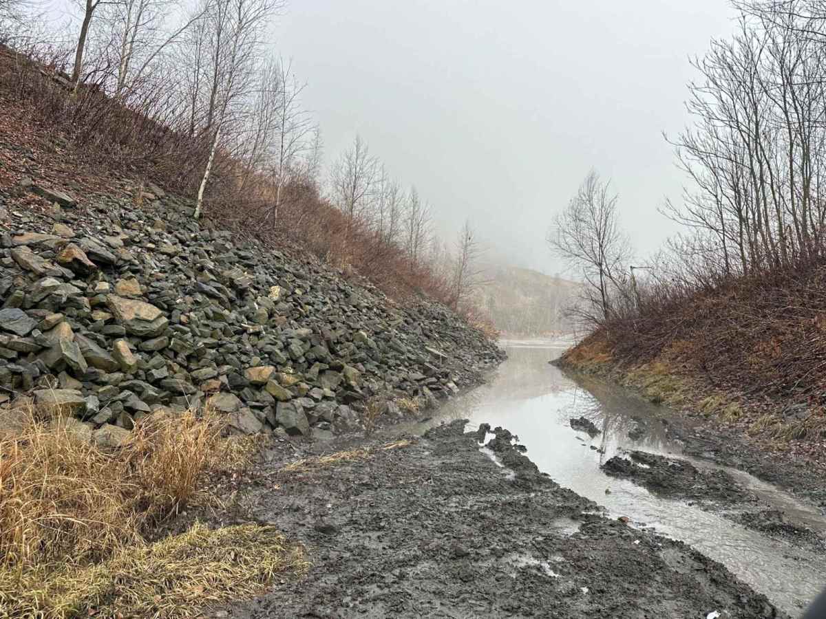 Darkwater 69 photo 4