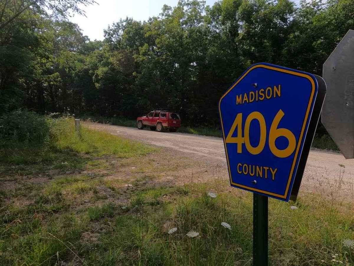 Mad-Co Road 406 trail photo