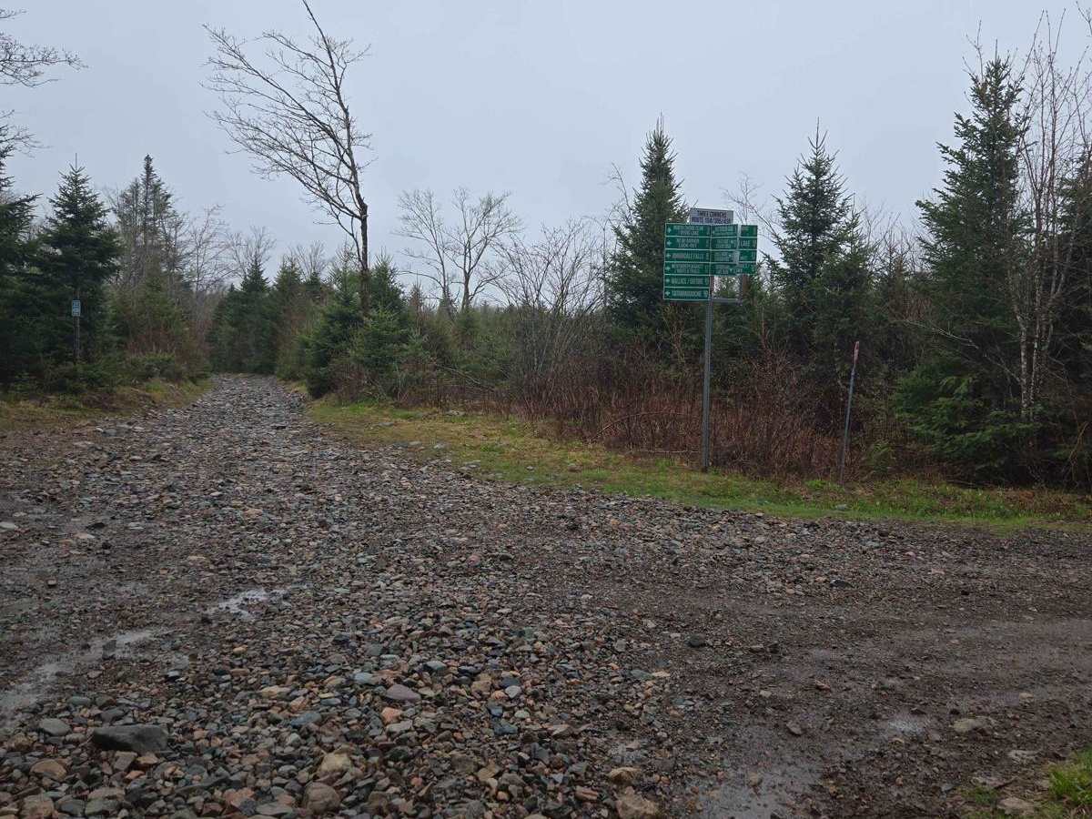 Old Debert Road photo 4