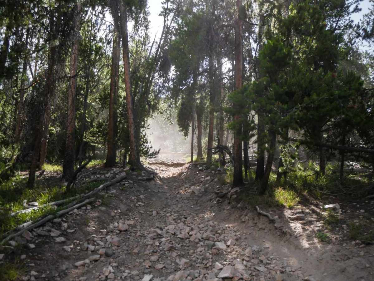 Quakey Mountain photo 3