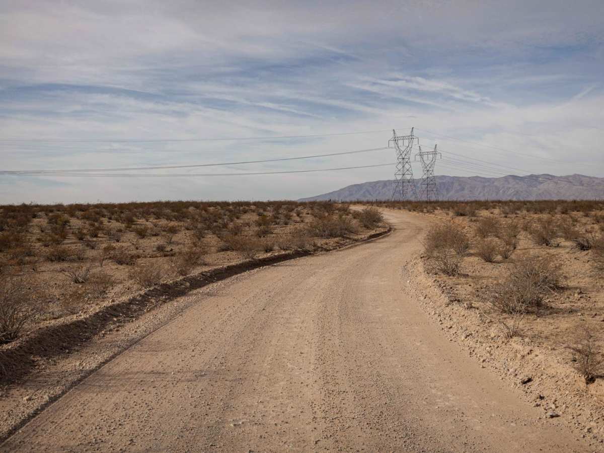 Oracho Ranch Road trail photo