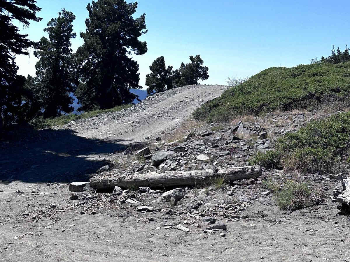 Red Mountain Road photo 3