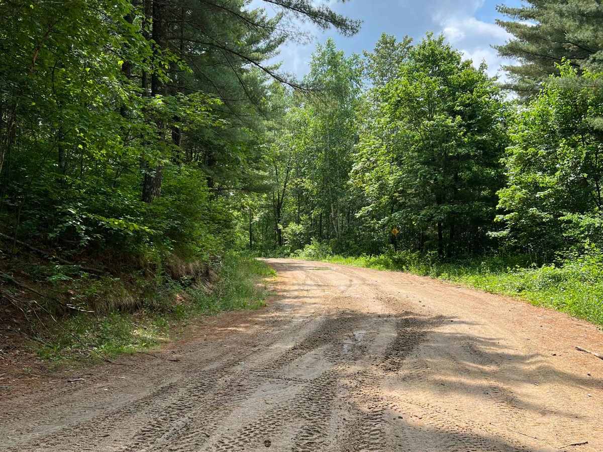 South Round River Drive Cut Through photo 6