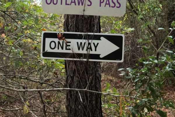 Outlaw's Pass