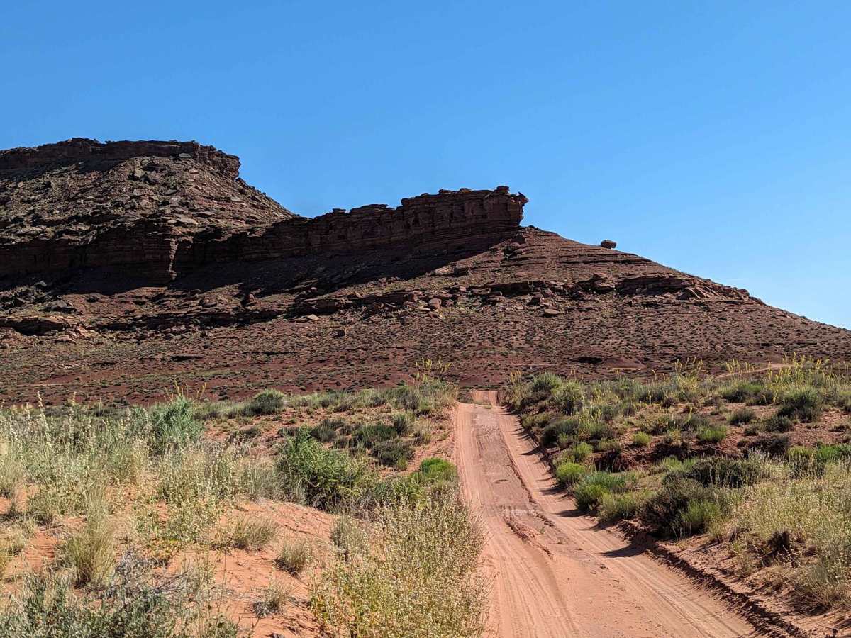 White Crack Trail photo 4