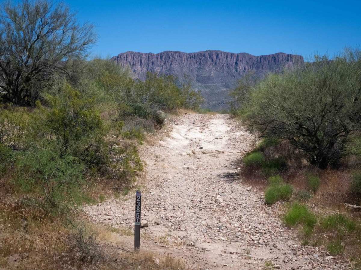 Historic Pinal Cemetery Trail photo 5