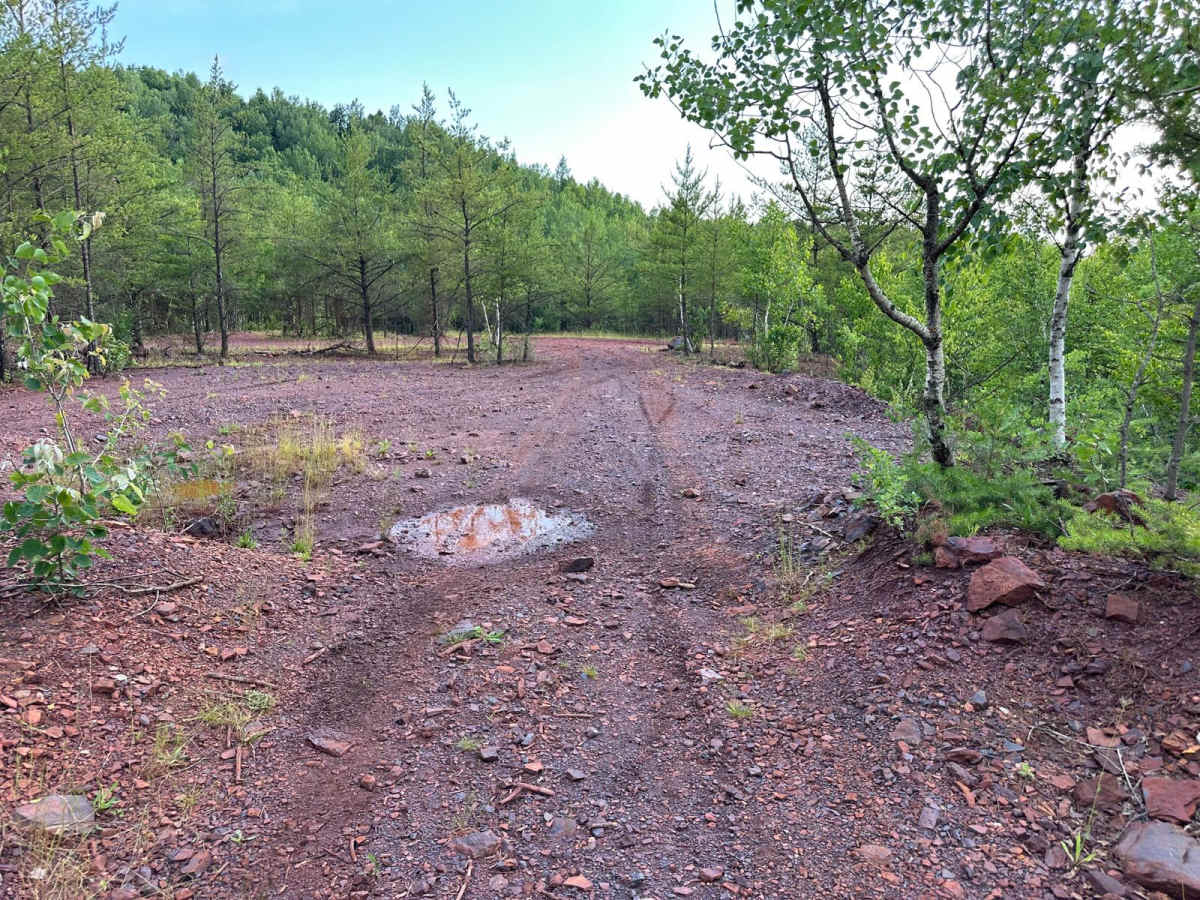 Upper Red Hills East photo 4