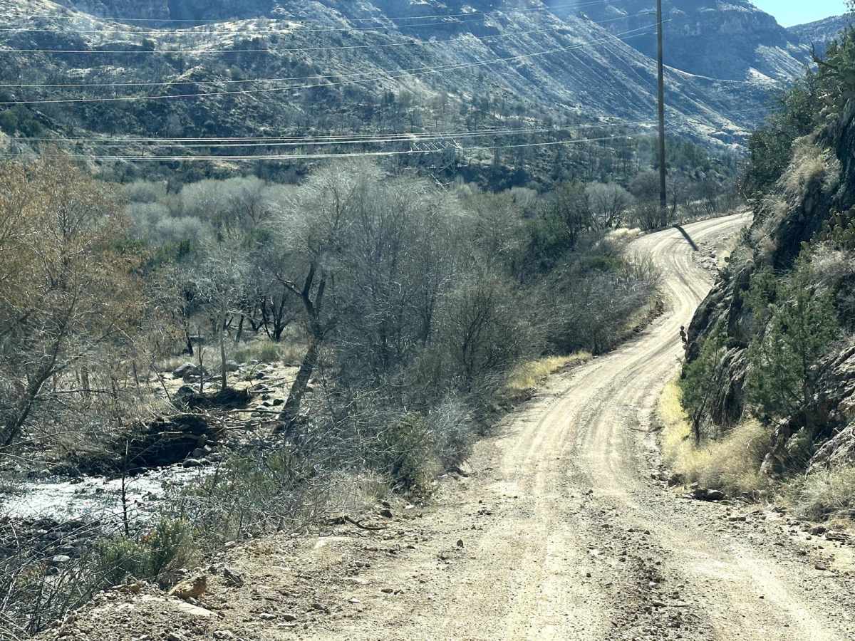 Fossil Creek to Child's Campground trail photo