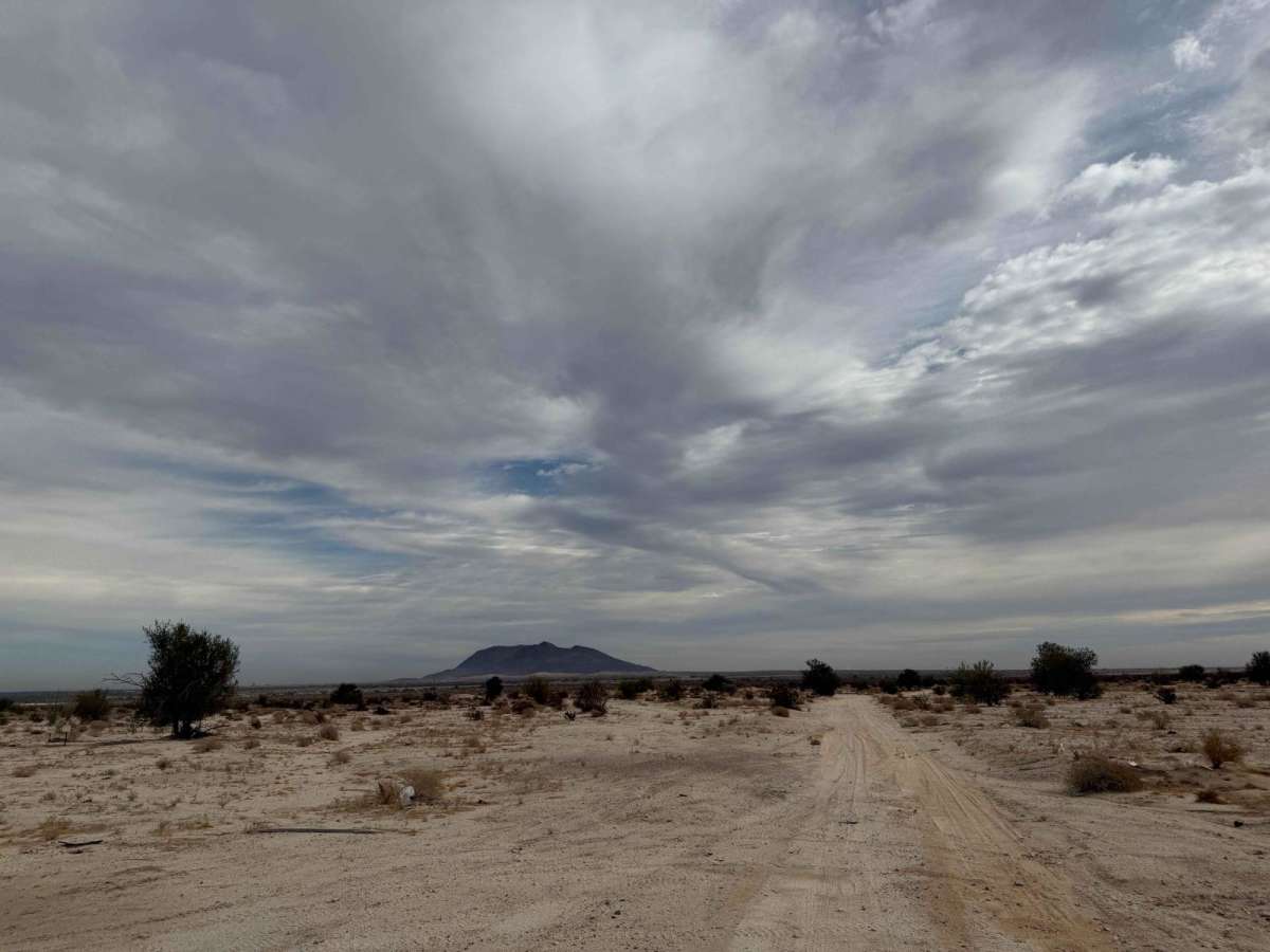 Mexicali 1 trail photo