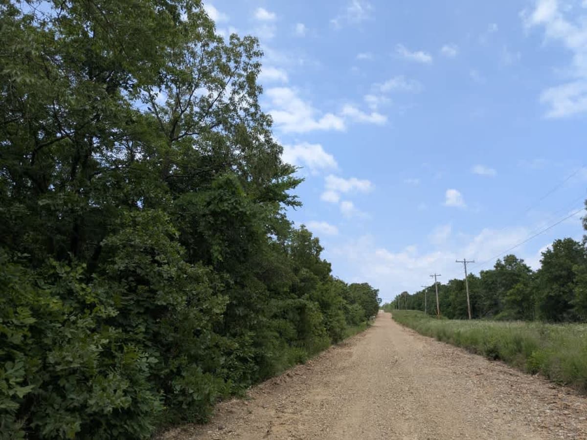 Scratchout Road photo 2