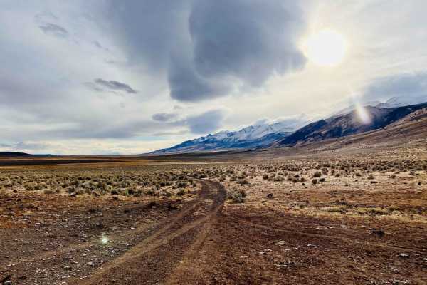The Back Way to Mann Lake