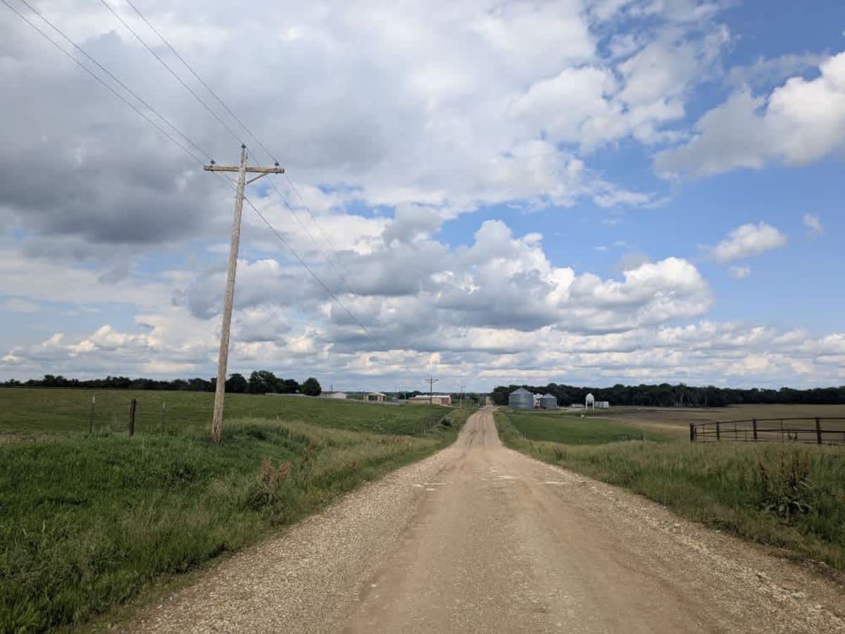 DD Avenue trail photo