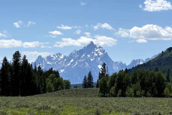 Pacific Creek Wilderness Road