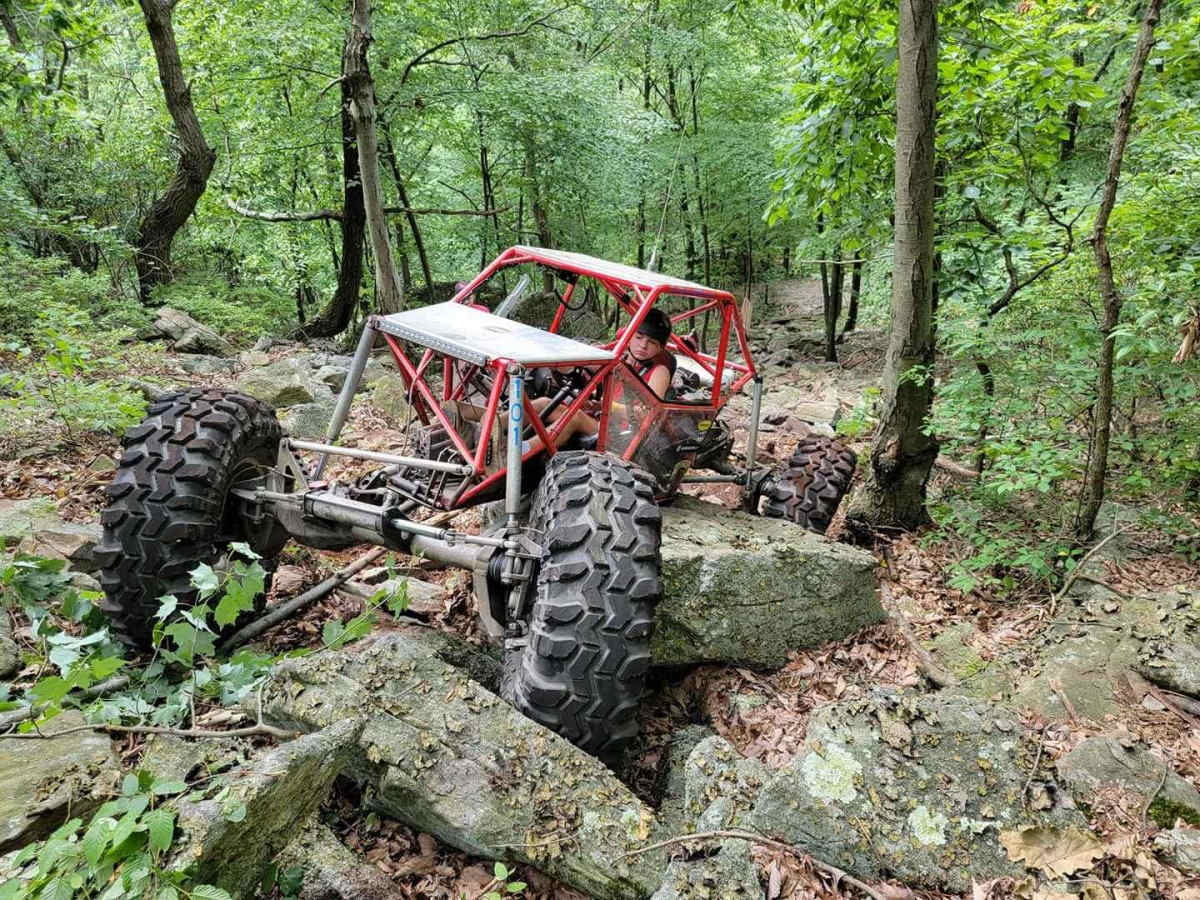 12 Black trail photo