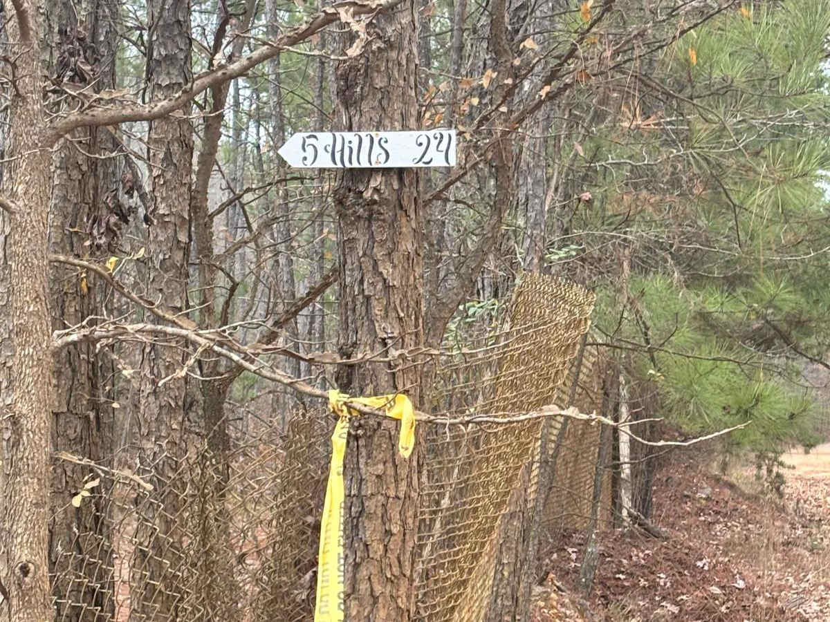 24A trail photo