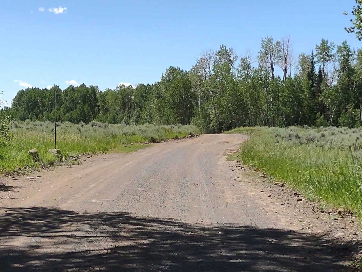 Cove Mountain Road South photo 5
