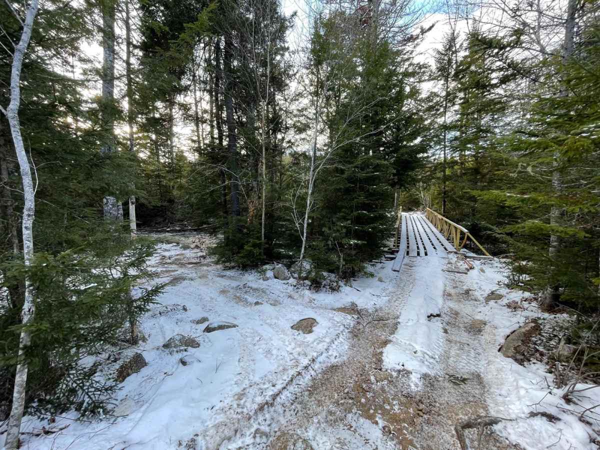 Quack Lake Road trail photo