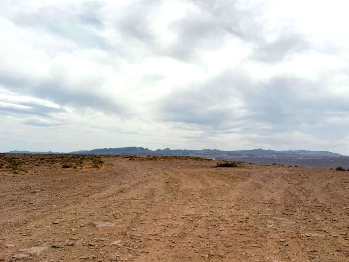 Mormon Mesa Southwest Rim photo 5