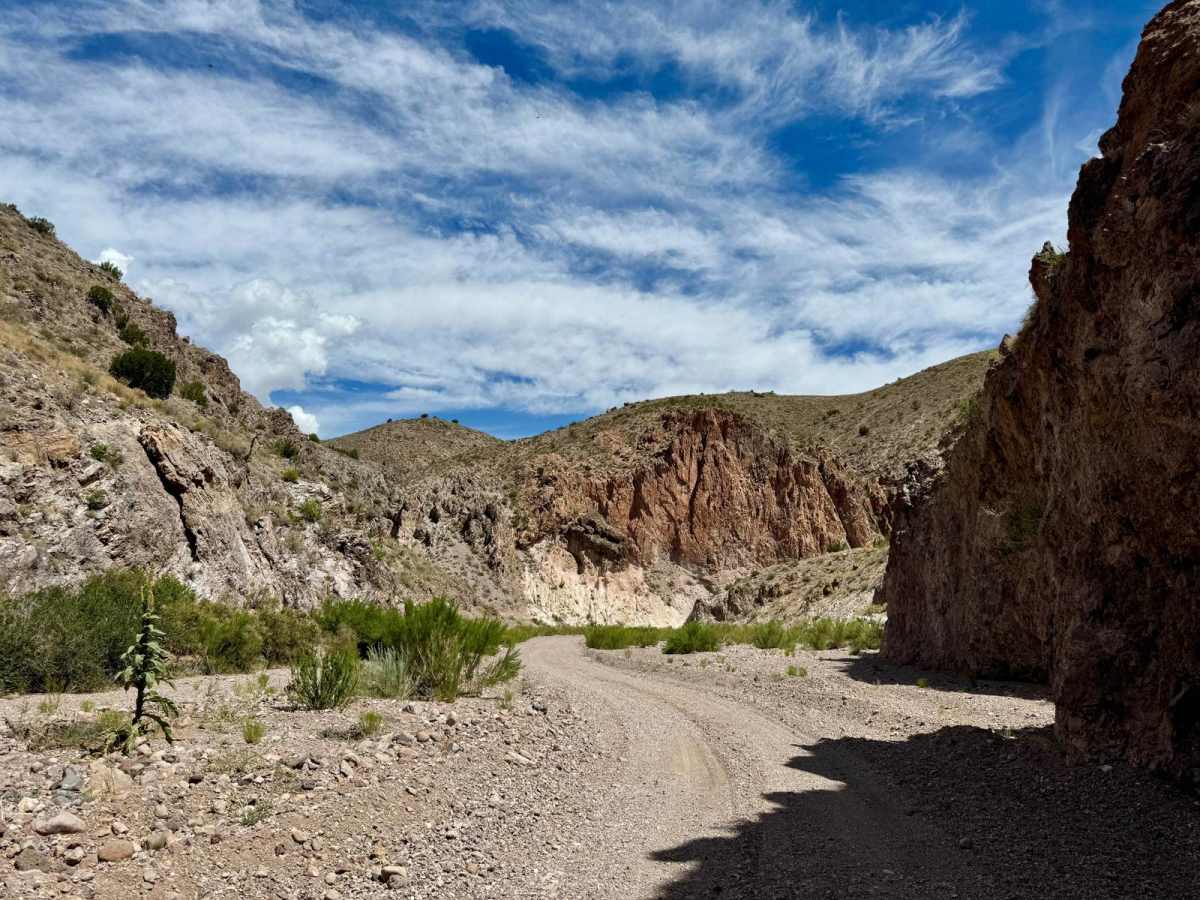 Madera Canyon trail photo