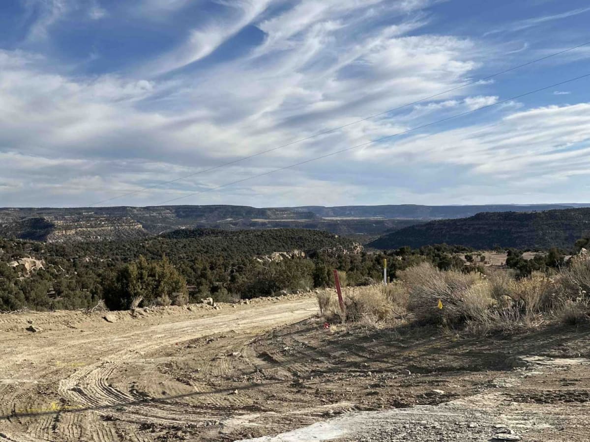 Manzanares Ridge - CR 520 photo 4