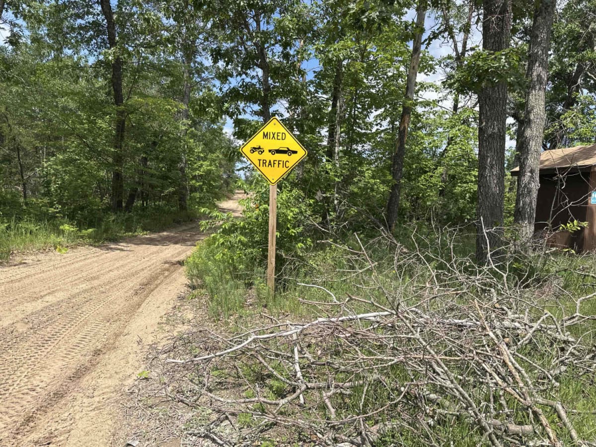 Indian River trailhead photo 2