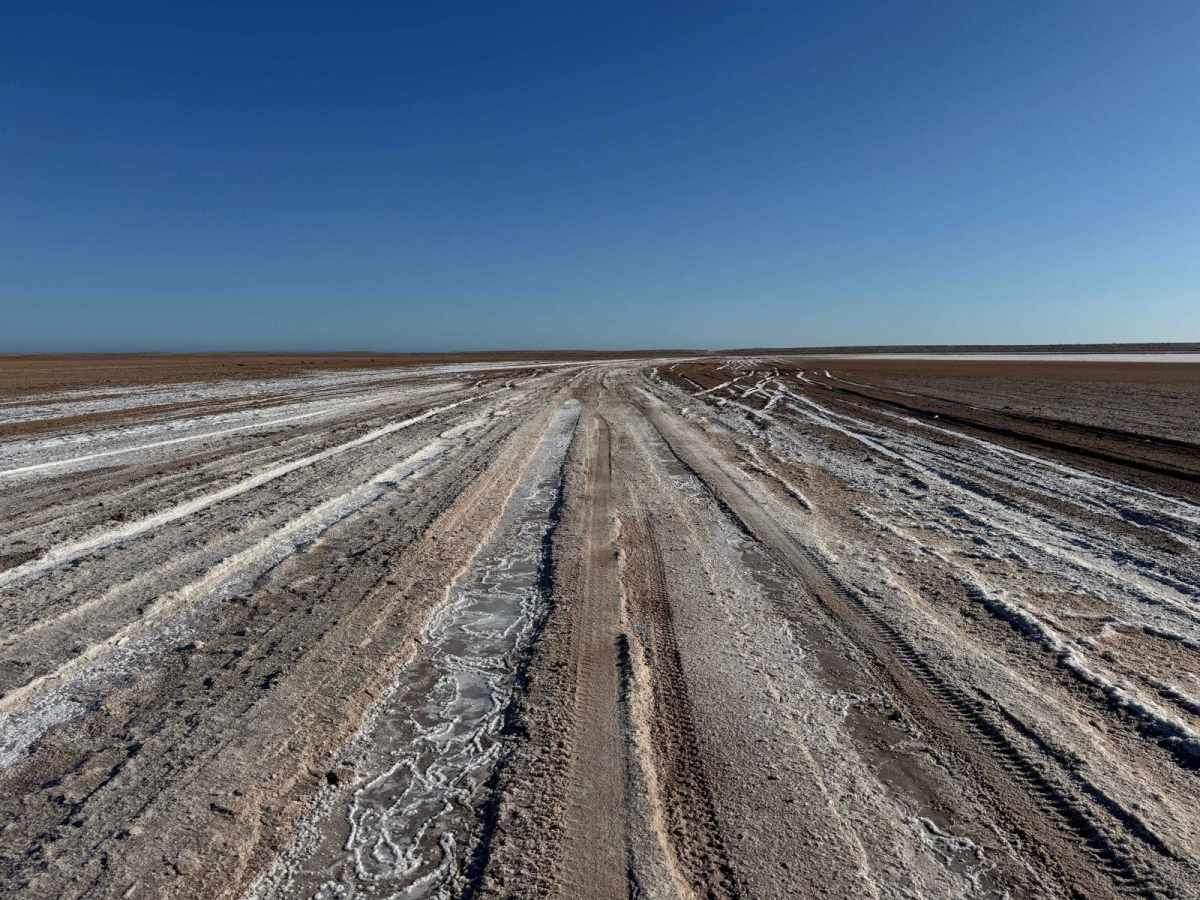 Low Route Salt Flats trail photo