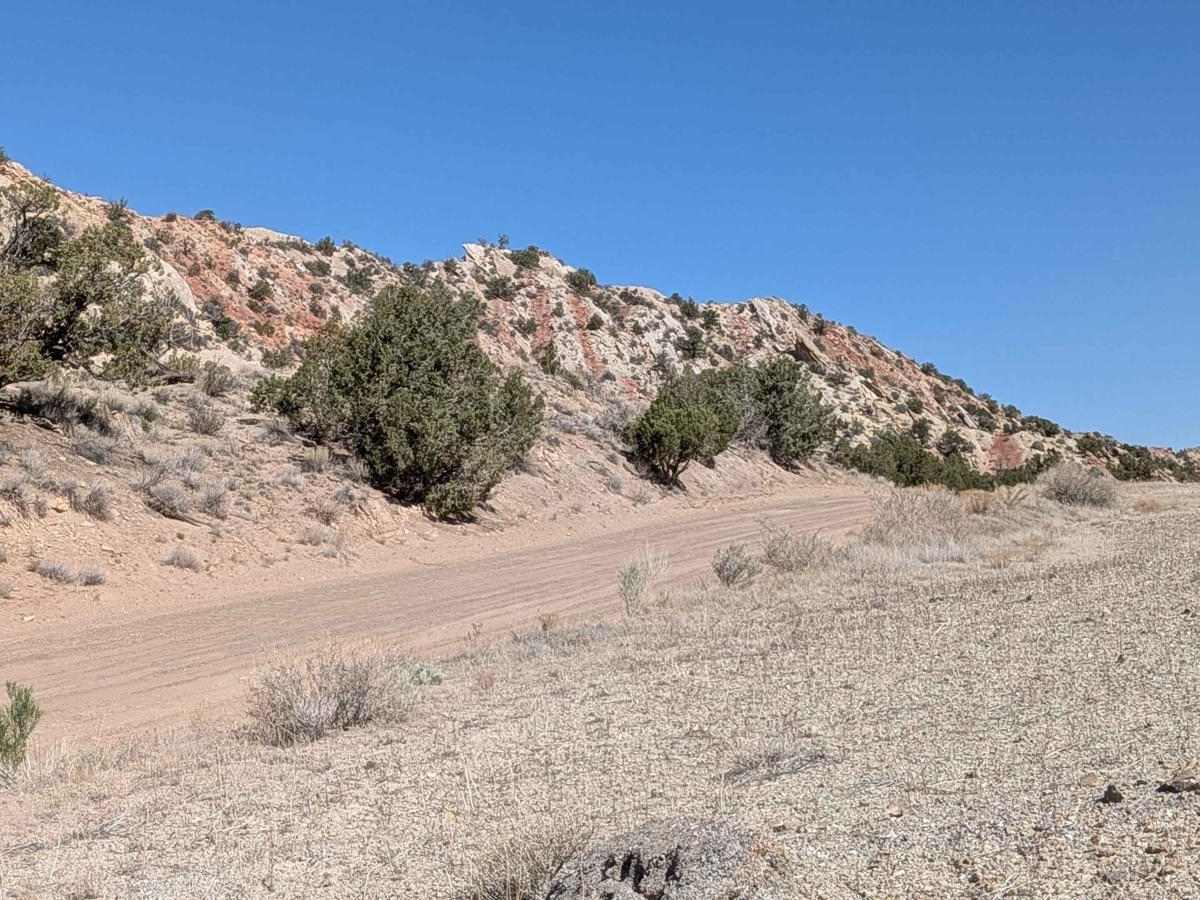 Notom - Bullfrog Road South photo 6