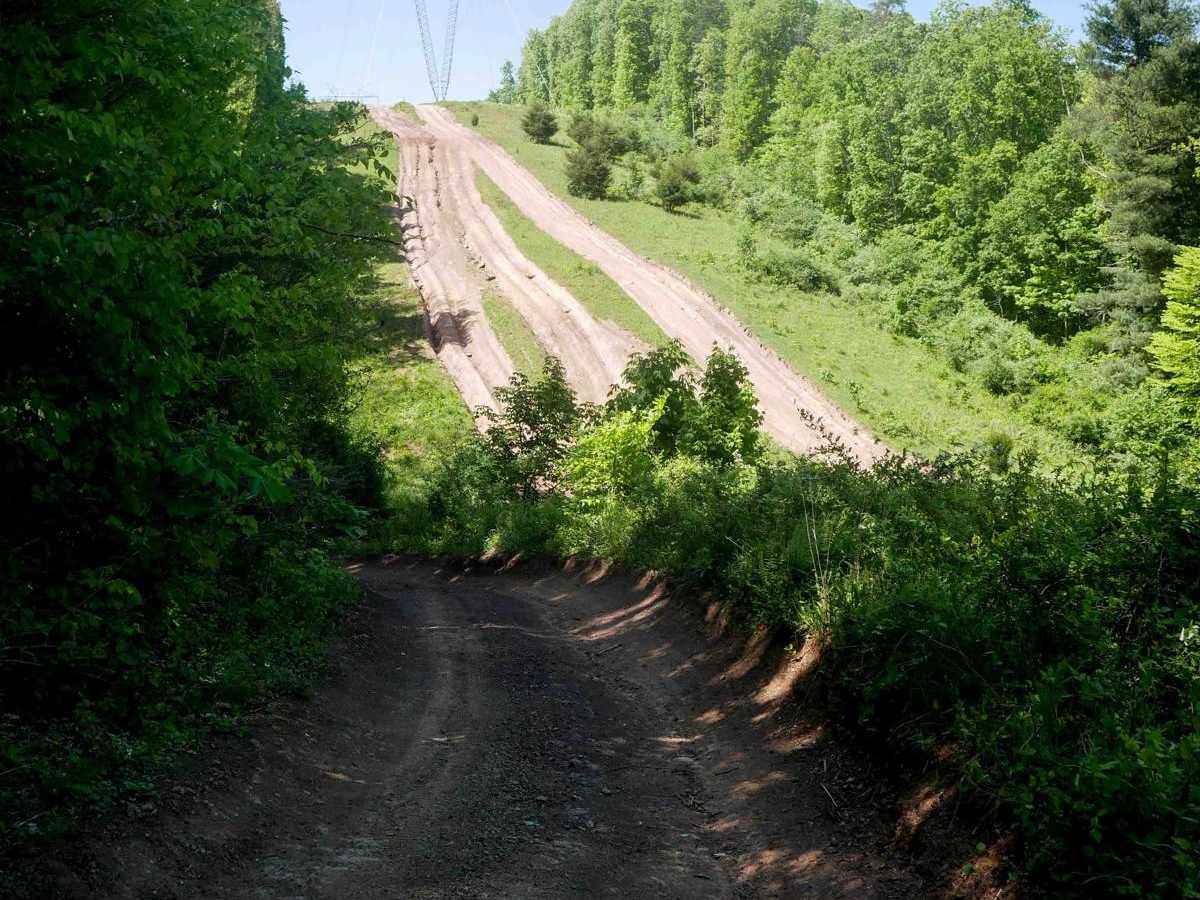 Trail 20 Powerlines trail photo