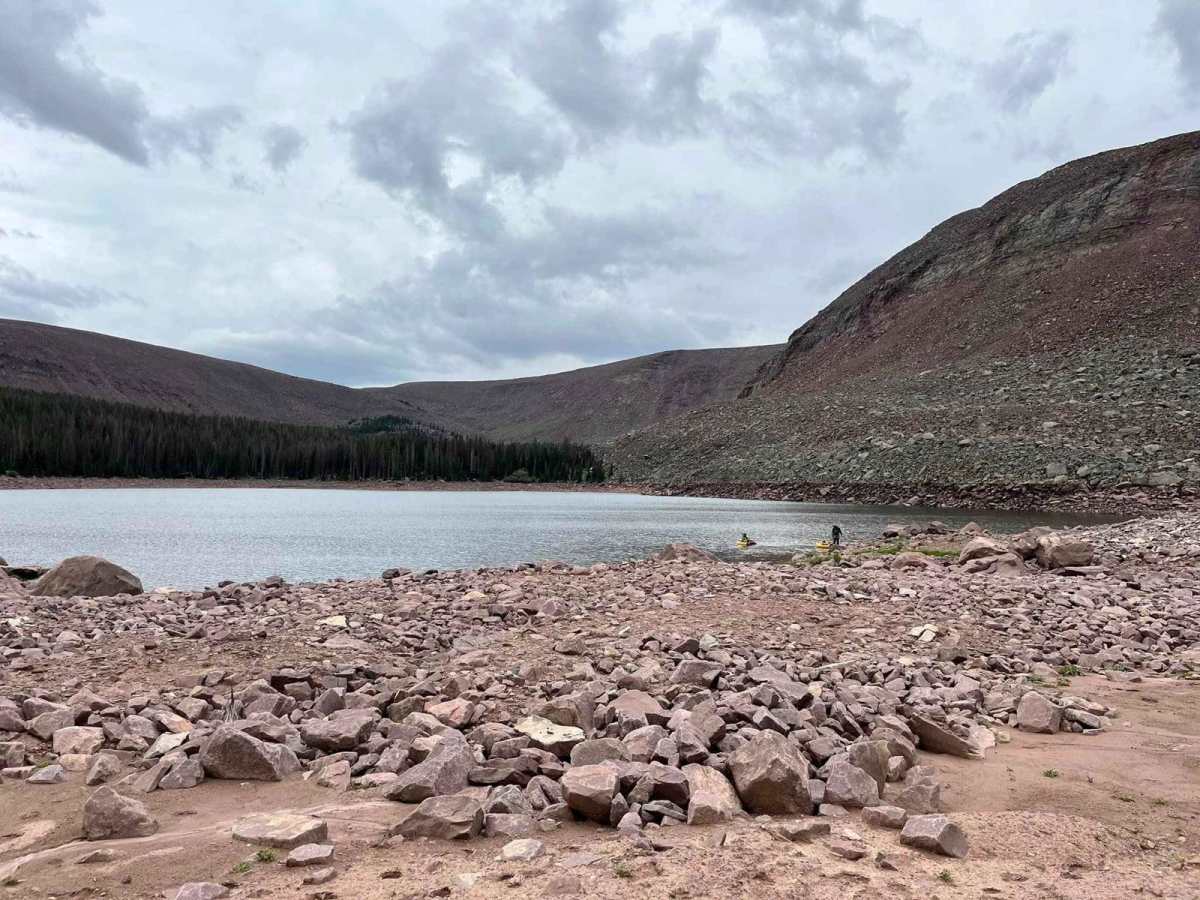 Cliff Lake trail photo