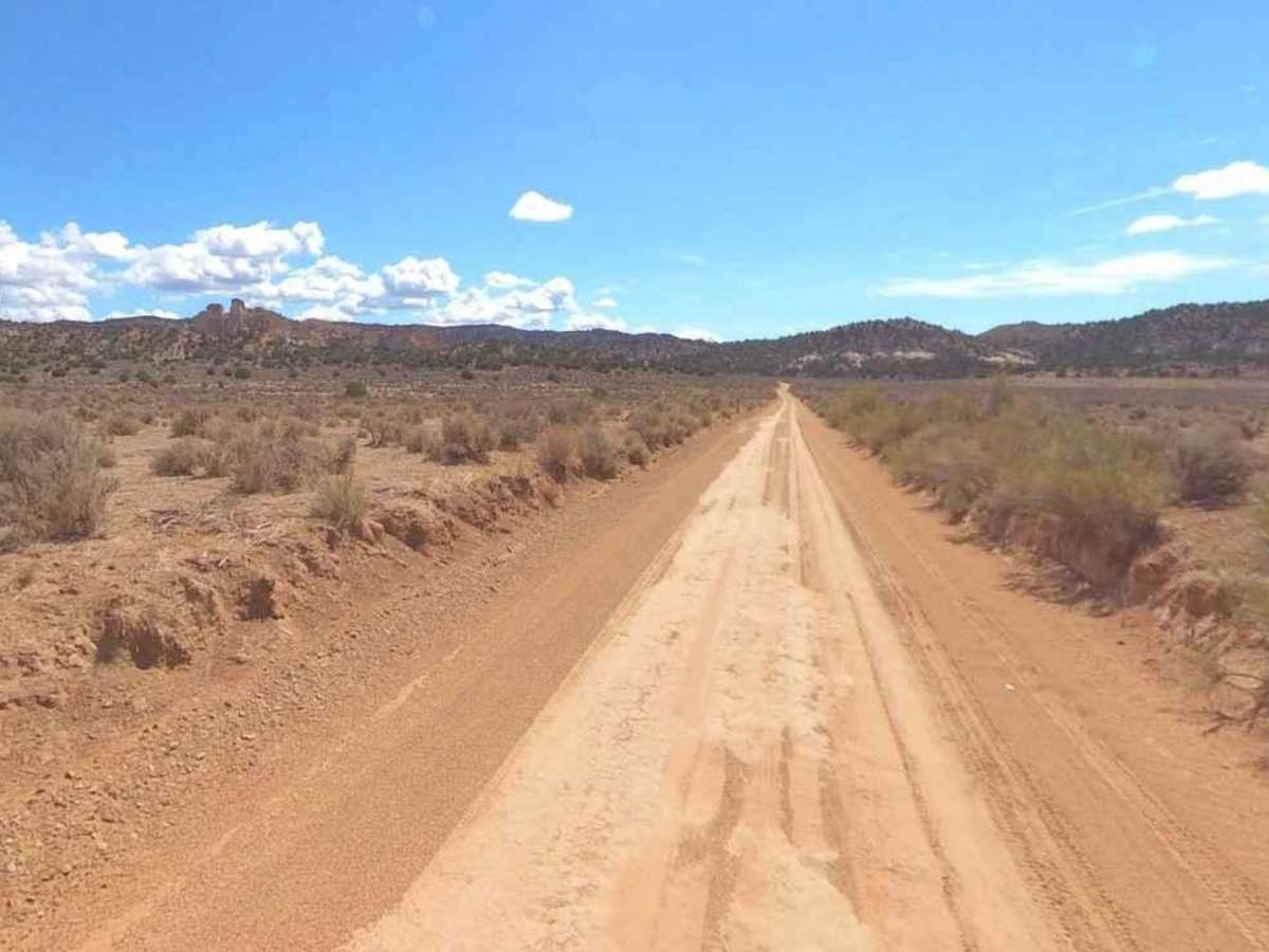 Four Mile Bench Road-BLM440 photo 5