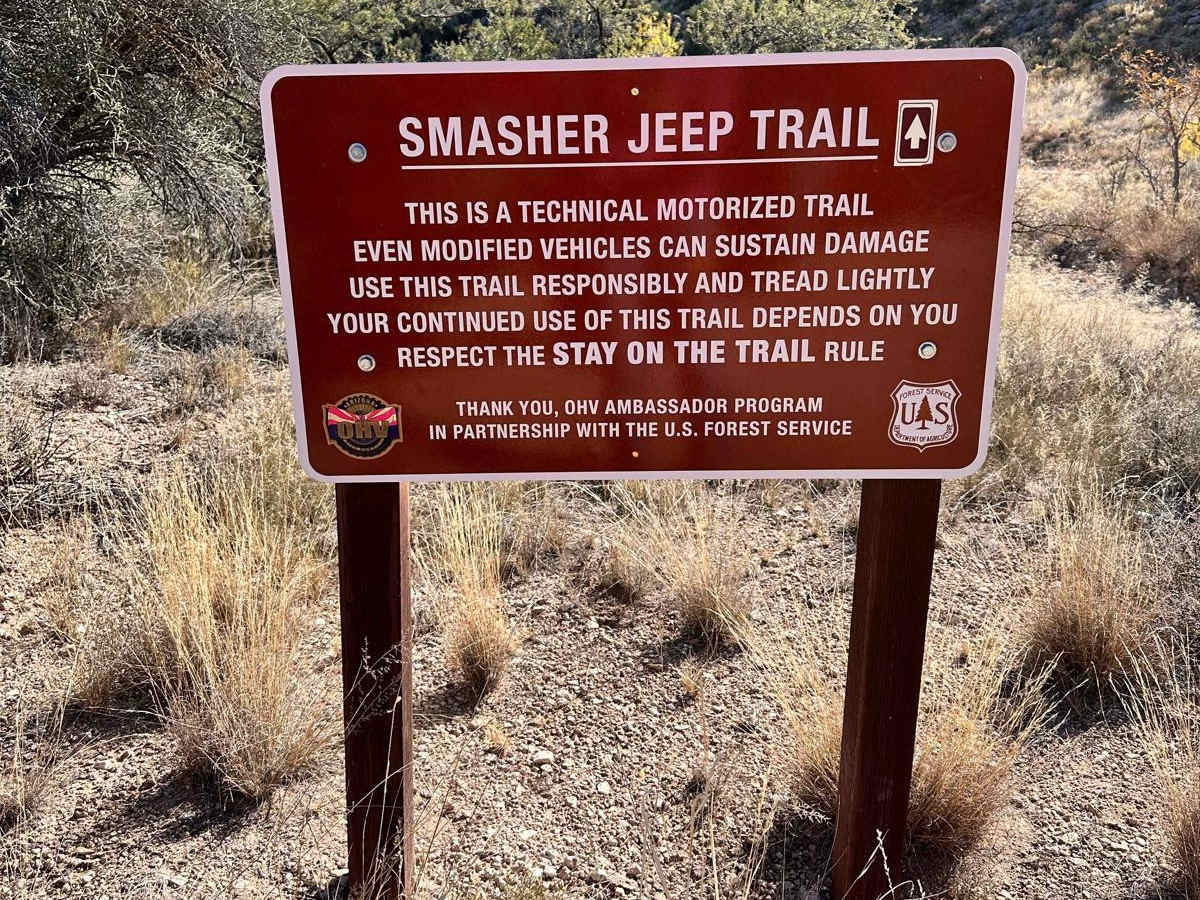 Smasher Canyon trail photo