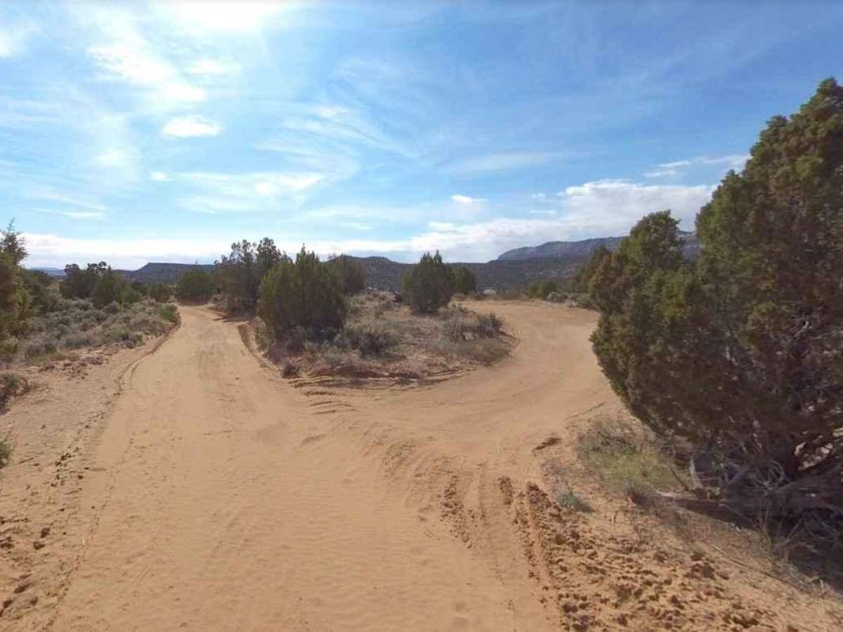 Cedar Wash Road-BLM210 photo 5