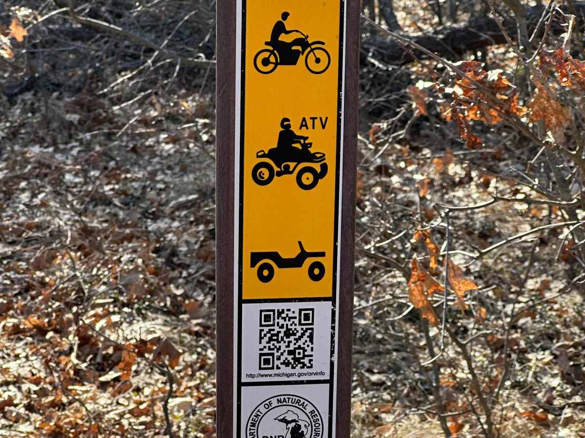 Pine Road trail photo