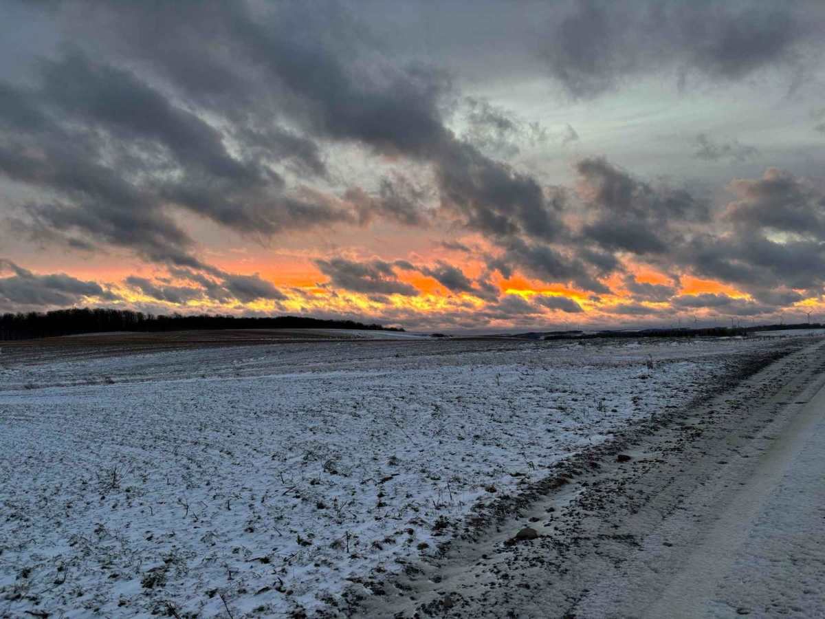 Olmstead Hill Road / Peck Road (seasonal) photo 5