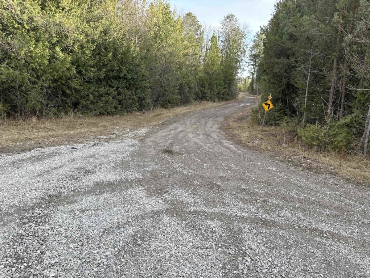 Devils lake to Indian reserve rd. photo 6