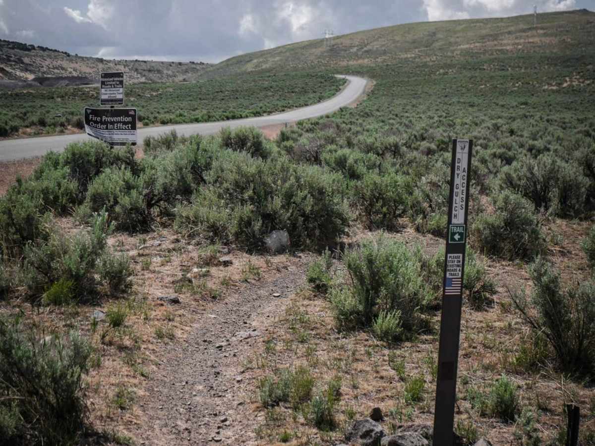 Dry Gulch Access trail photo