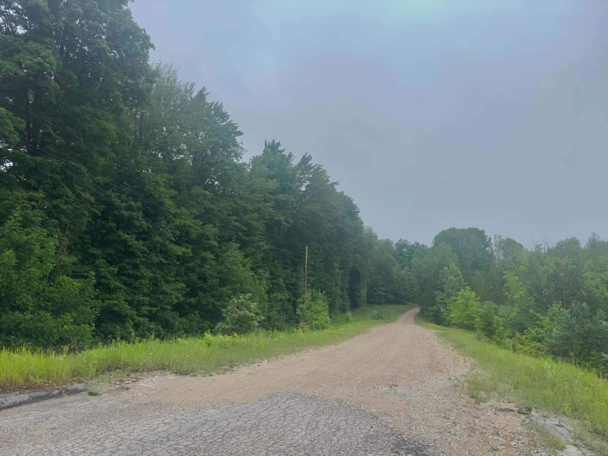 Deadman Hill Road photo 6