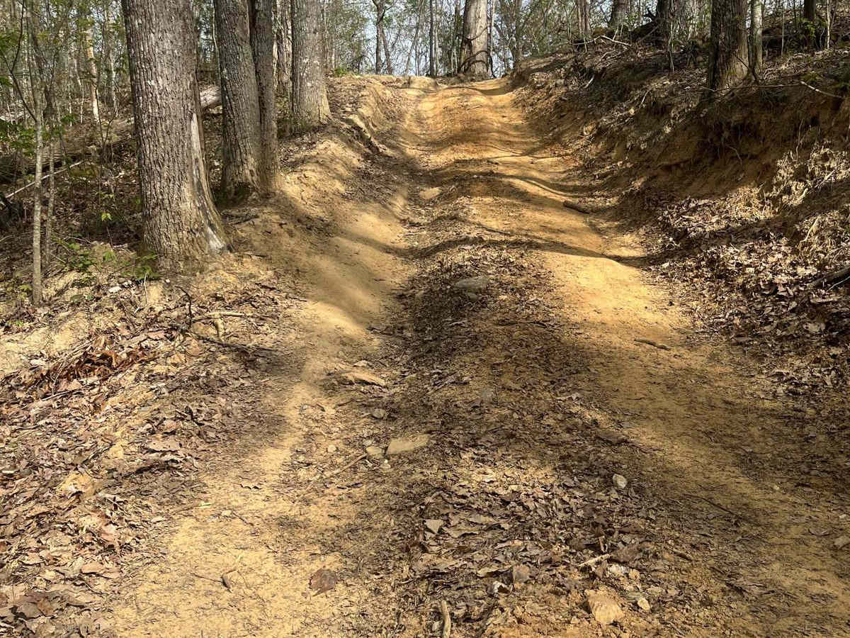 Barnhart-Sutz Trail photo 2
