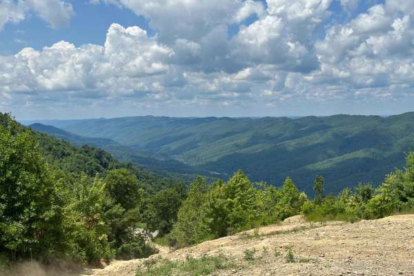 Chloe's Ridge