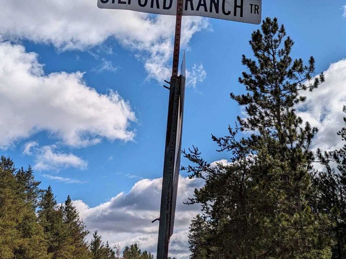 Gilford Ranch Trail photo 4