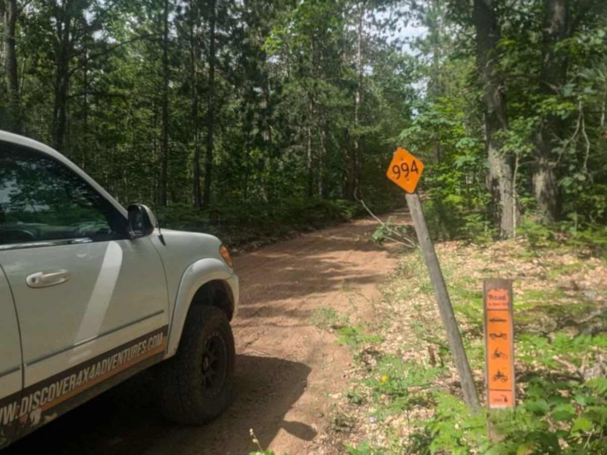 Black Lake trail photo