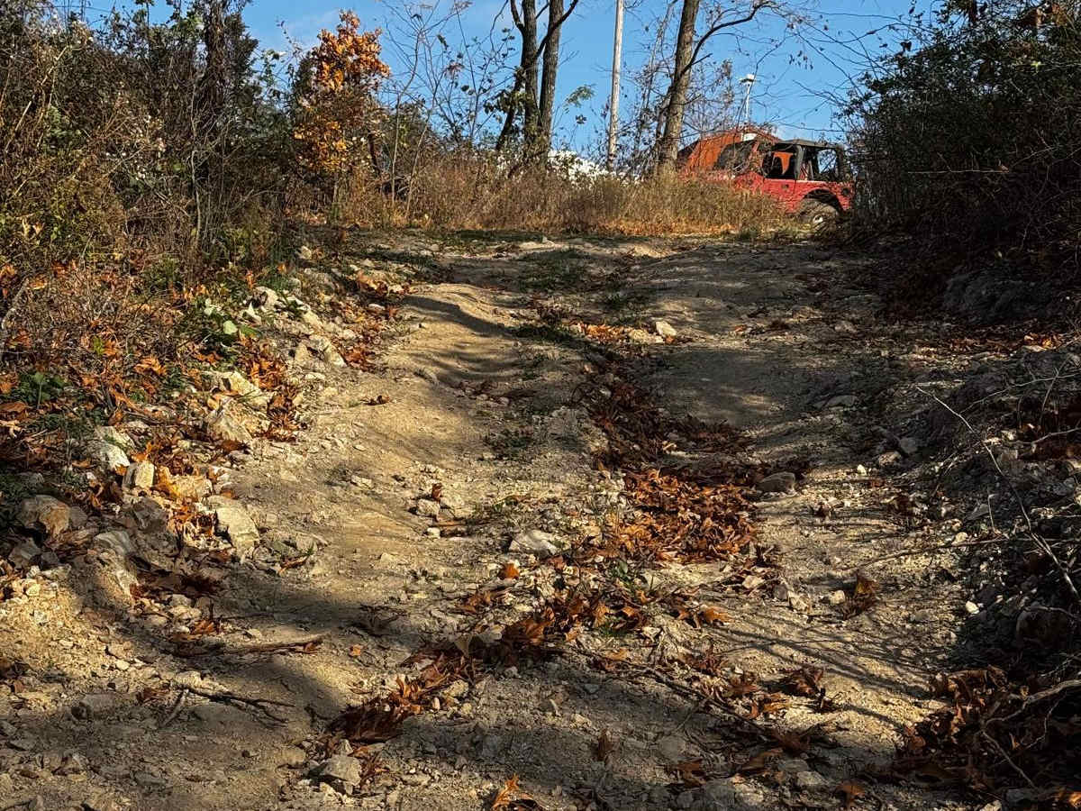 X3 Hill trail photo