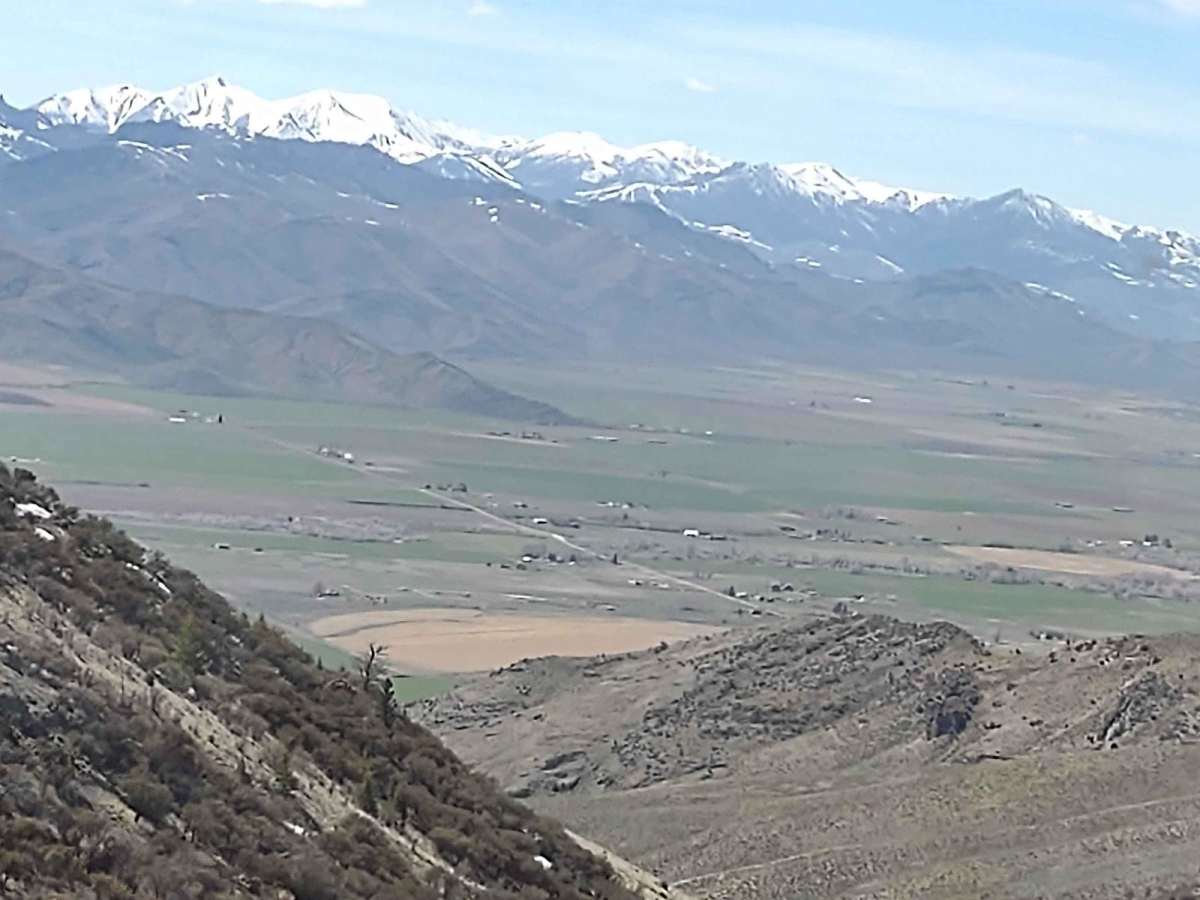 Beaverland Pass to Hang Glider Launch trail photo