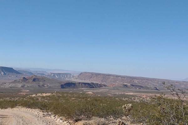 Far East Access Road to Hurricane Wash